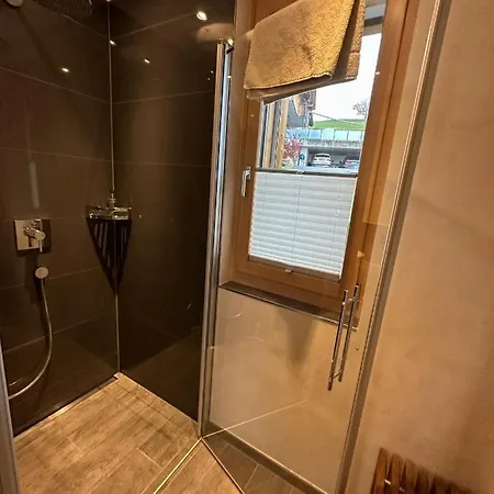 Gastehaus Myhideaway Reichenbach im Kandertal