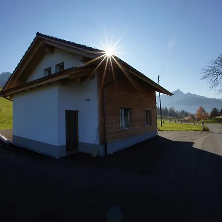 בקתה Gaestehaus Myhideaway Reichenbach im Kandertal