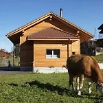 Chalet Gaestehaus Myhideaway *